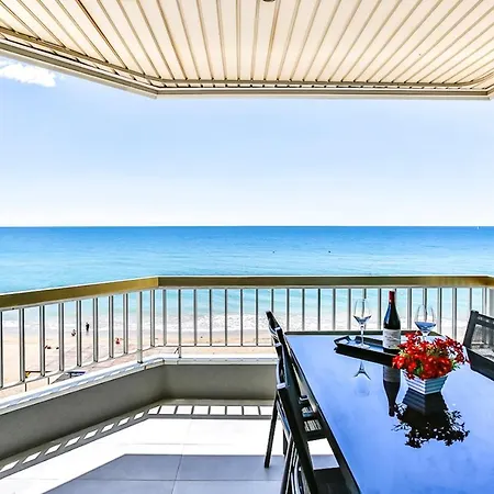 Apartment Magnifico - Primera Linea De Mar Calafell