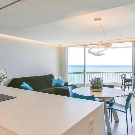 Magnifico - Primera Linea De Mar Apartment *
